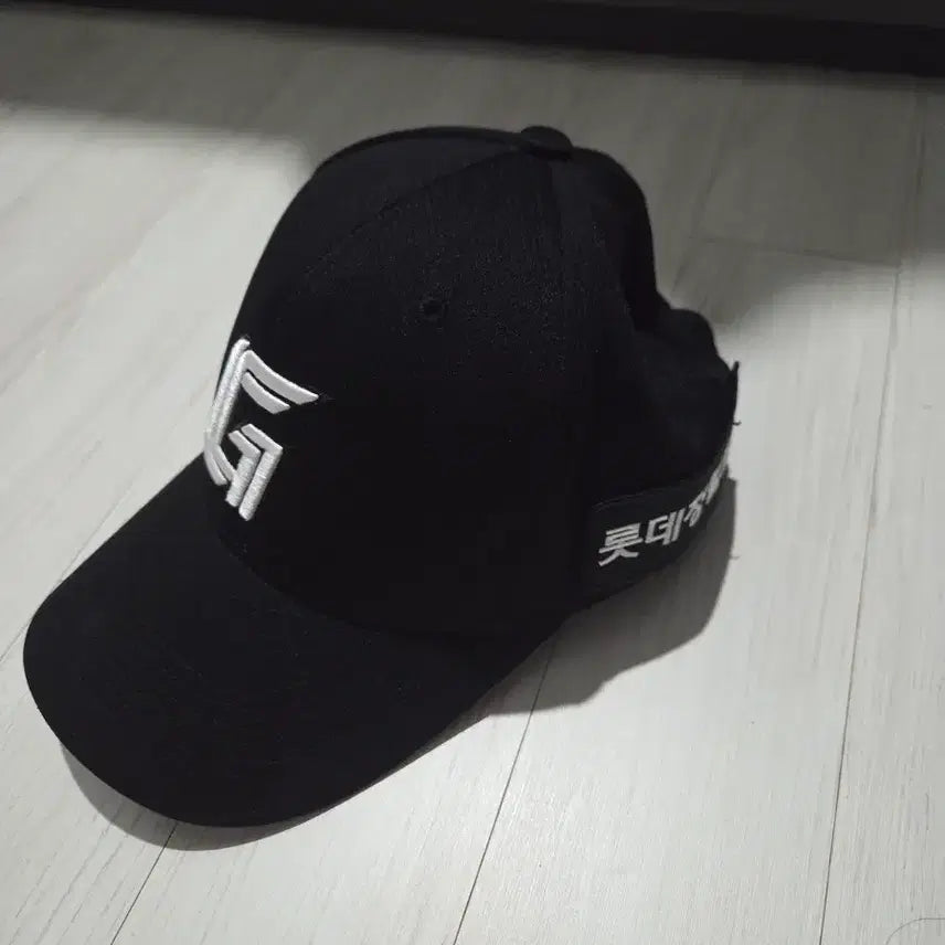 [BUNJANG] Lotte Giants Professional Black Bulklo Cap / (빨리판매) 롯데자이언츠 프로페셔널 블랙 벌크로캡