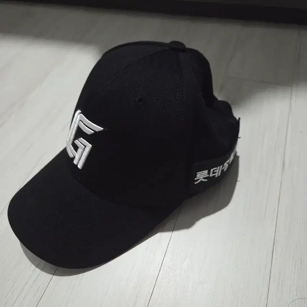 [BUNJANG] Lotte Giants Professional Black Bulklo Cap / (빨리판매) 롯데자이언츠 프로페셔널 블랙 벌크로캡