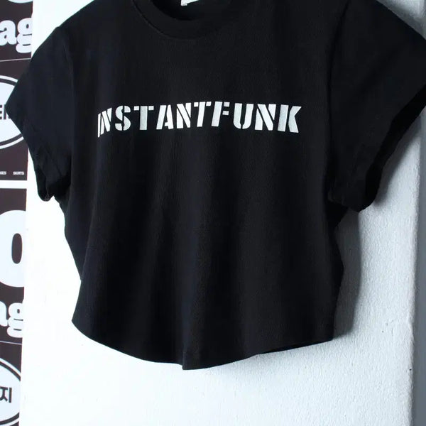 [BUNJANG] Instant Funk Black Cropped T-Shirt / W(F) 인스턴트펑크 반팔 티셔츠 크롭 블랙 비즈 스트릿-H36904