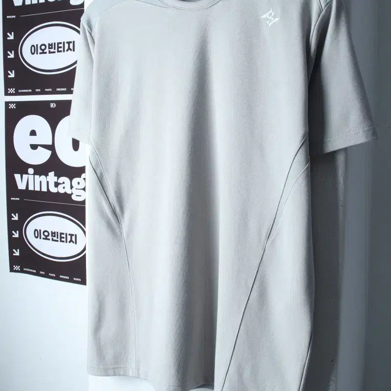 [BUNJANG] M-L Cut Detail Half-Sleeve T-Shirt Light Green Gorpcore / (M-L) 포더 반팔 티셔츠 절개디테일 연그린 고프코어-H36912