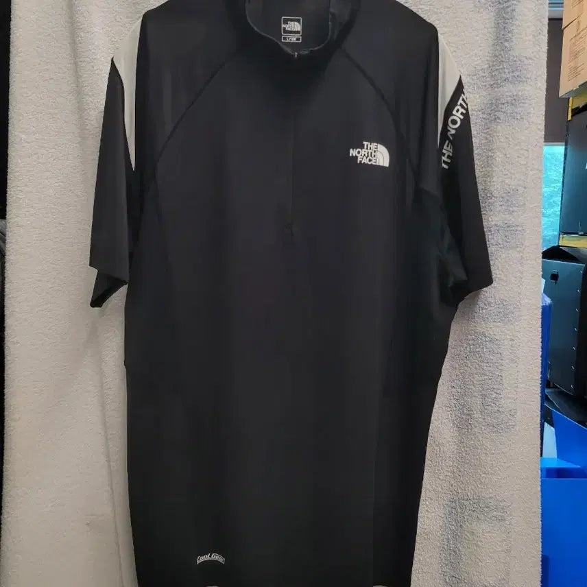 [BUNJANG] The North Face Cool Half-Zip T-Shirt Men's Size 100 / 노스페이스 쿨 반집업 반팔 남성 100  새상품급