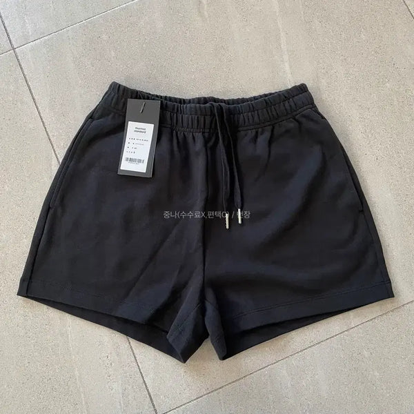 [BUNJANG] Musinsa Standard Women's Double Knit Sweat Shorts Black / 미개봉| 무신사 스탠다드 우먼즈 더블 니트 스웨트 쇼츠/반바지
