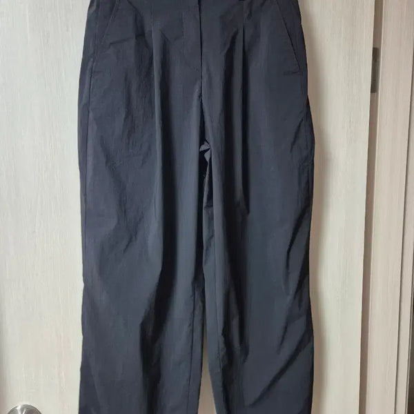 [BUNJANG] Tomboy Studio Woven Banding Pants / (24년) 톰보이 스튜디오 팬츠 밴딩바지 우븐바지