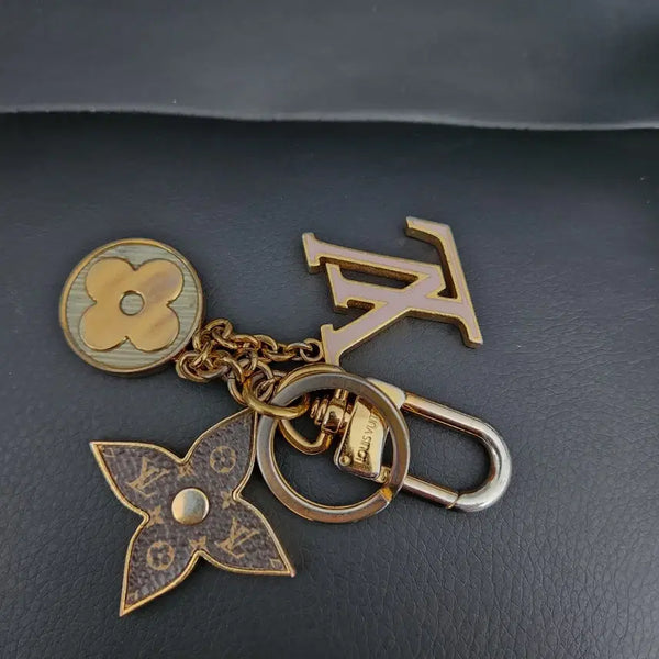 [BUNJANG] Louis Vuitton M69008 Street Bag Charm Keyring / 루이비통 M69008 스트리트 백참 키링 키홀더