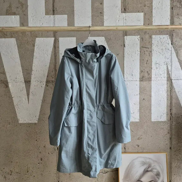 [BUNJANG] Hummel Ash Blue Hooded Windbreaker Jacket / hummel 애쉬 블루색 후드 바람막이