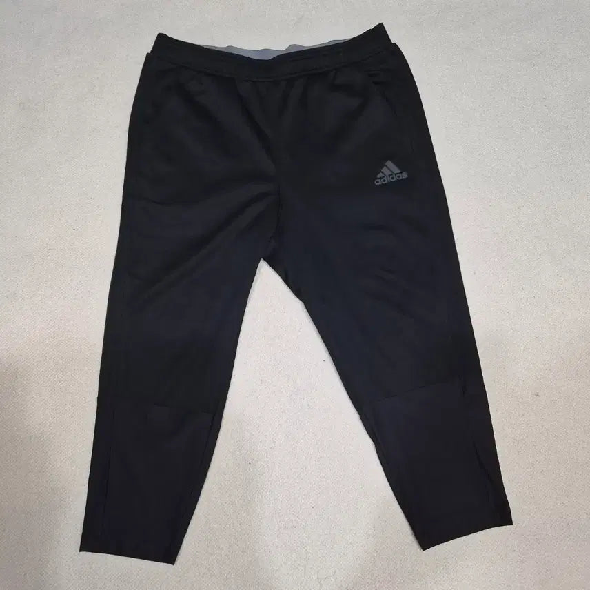 [BUNJANG] Adidas Functional Pants (Size 105) / 아디다스  기능성바지(105)88