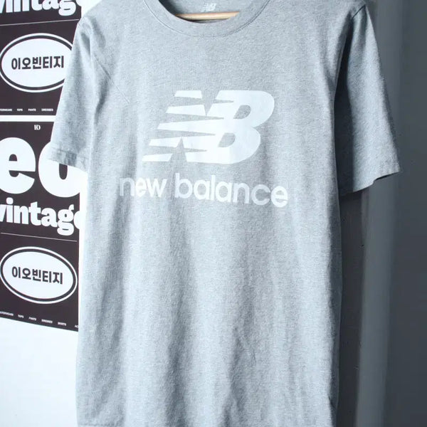 [BUNJANG] New Balance Big Logo T-Shirt Grey Old School XL / (XL) 뉴발란스 반팔 티셔츠 빅로고 그레이 올드스쿨-H36813