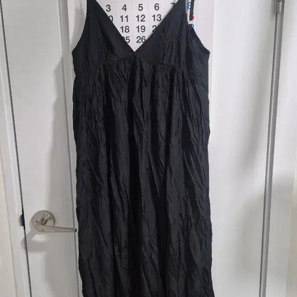 [BUNJANG] Sleeveless Maxi Dress Black / 새상품-블랙 민소매 롱 원피스