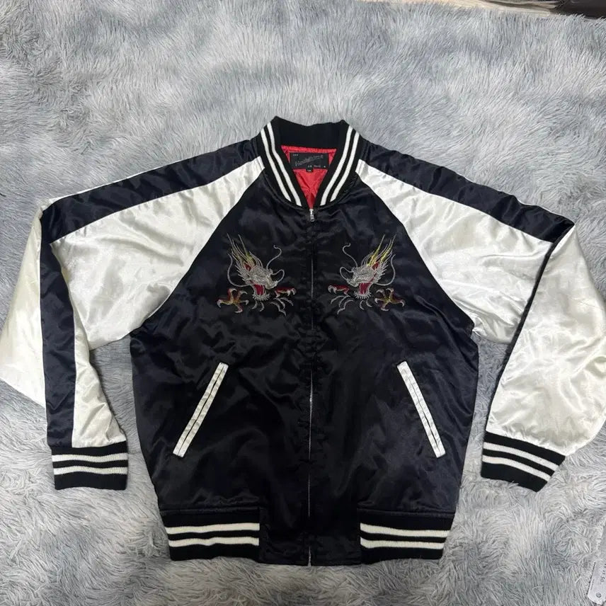 [BUNJANG] Hoshihime Tokyo Embroidered Sukajan Jacket LL / 호시히메 도쿄 자수 스카잔 LL사이즈