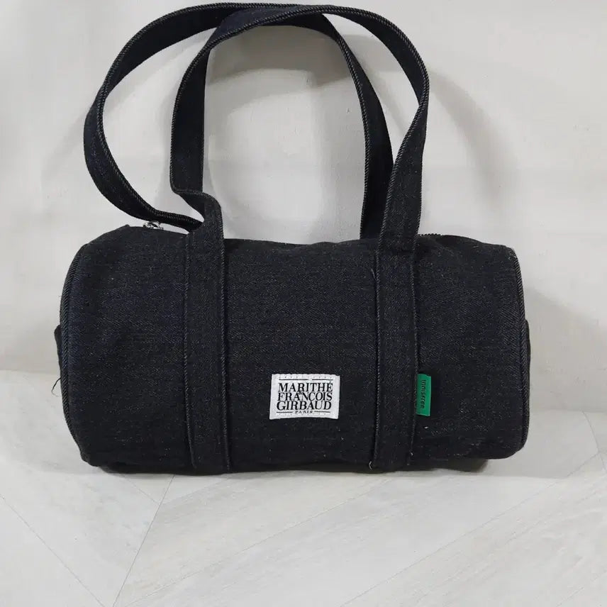 [BUNJANG] Marithe Francois Girbaud x Innisfree Black Denim Cylinder Bag / 마리떼 프랑소와 저버 x 이니스프리 블랙 데님 원통백
