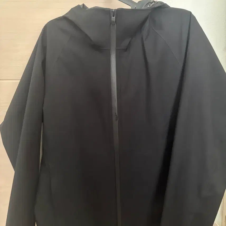 [BUNJANG] Uniqlo Windbreaker Jacket / 유니클로 바람막이