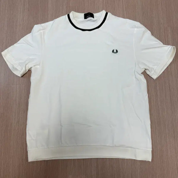 [BUNJANG] Fred Perry White Short Sleeve T-Shirt XL / 프레드 페리 흰색 반팔 티셔츠 XL