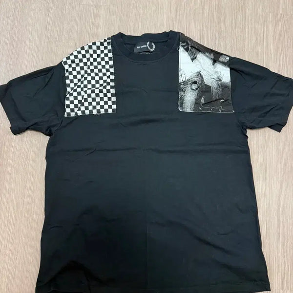 [BUNJANG] Fred Perry x Raf Simons Collaboration T-Shirt / 프레드 페리 라프시몬스 반팔 라운드 110