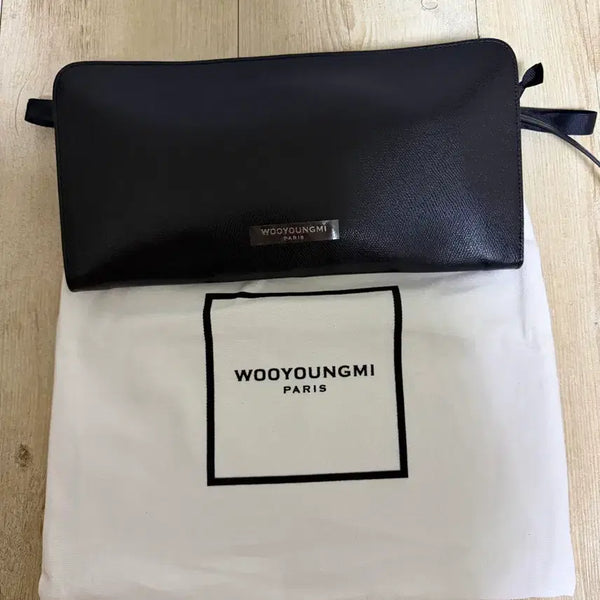 [BUNJANG] Wooyoungmi Black Pouch Bag / 우영미 파우치백 블랙