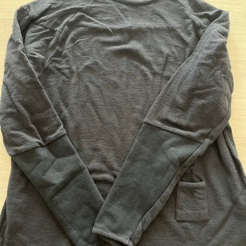 [BUNJANG] Hatching Room Incision Tee Blue Charcoal / [S] 해칭룸 Incision Tee Blue Charcoal