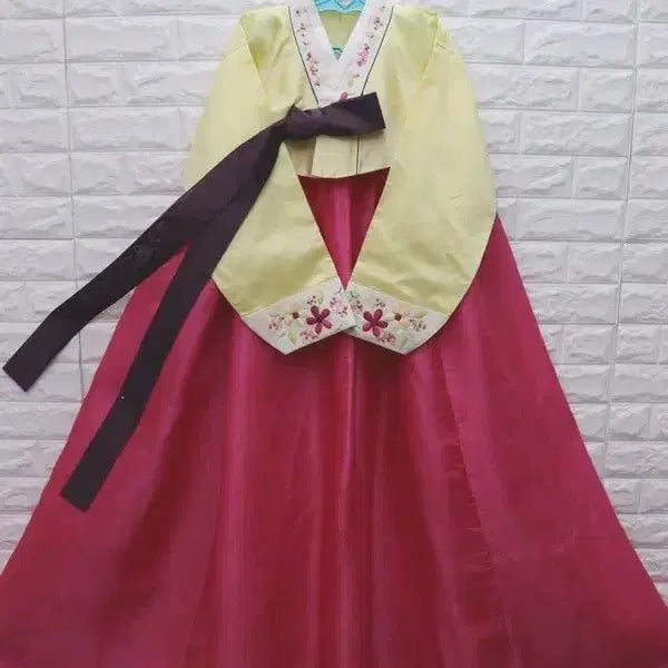 [BUNJANG] Nayeon Hanbok Women's Silk Hanbok Set / 448 나연한복 여성한복 본견 55S 키150-160 따로 구매가능/창고갤러리