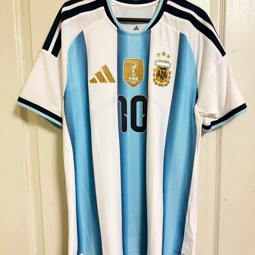 [BUNJANG] Argentina 2026-2027 Home Authentic Jersey Official Markings L (International M) / 26-27 아르헨티나 홈 어센틱 메시 오피셜 마킹 국내 L (해외 M)