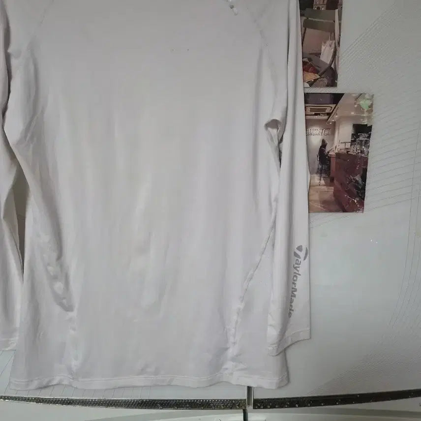 [BUNJANG] TaylorMade Men's Long Sleeve Golf T-Shirt White / 테일러메이드 긴팔 티셔츠 흰색  새것