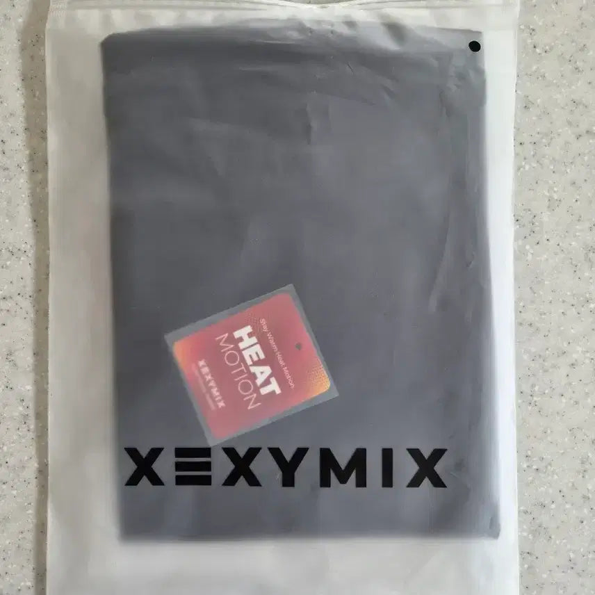 [BUNJANG] Xexymix Heat Motion Round Neck Long Sleeve Black L / 새상품-테그있음)히트모션 라운드넥 롱슬리브(블랙)(젝시믹스)(40%할인)