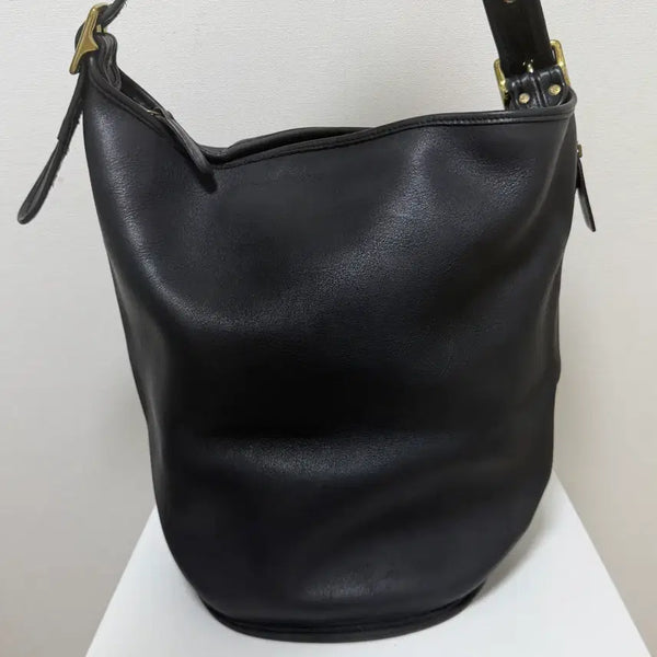 [BUNJANG] Old Coach Black Duffel Bucket Bag (L) / oldcoach 올드코치 더플백 버킷백 가방 블랙 L