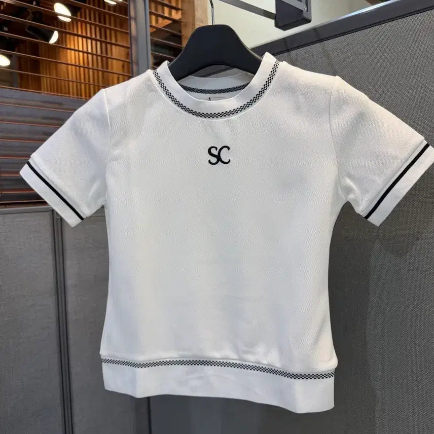 [BUNJANG] Women's Golf Short-Sleeve T-shirt - White (Size S) / 여성 골프 반팔티 S사이즈