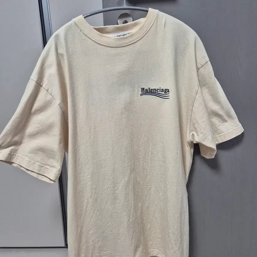 [BUNJANG] Balenciaga T-Shirt / 발렌시아가 티셔츠