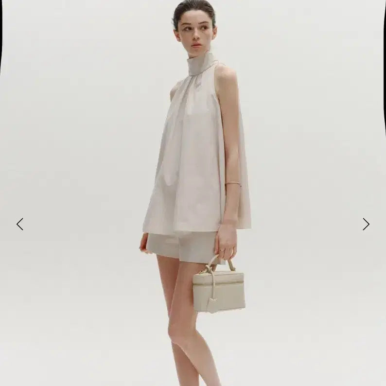 [BUNJANG] Sie Carrie Vanity Bag (Sand Beige) / sie시에 Carrie Vanity Bag