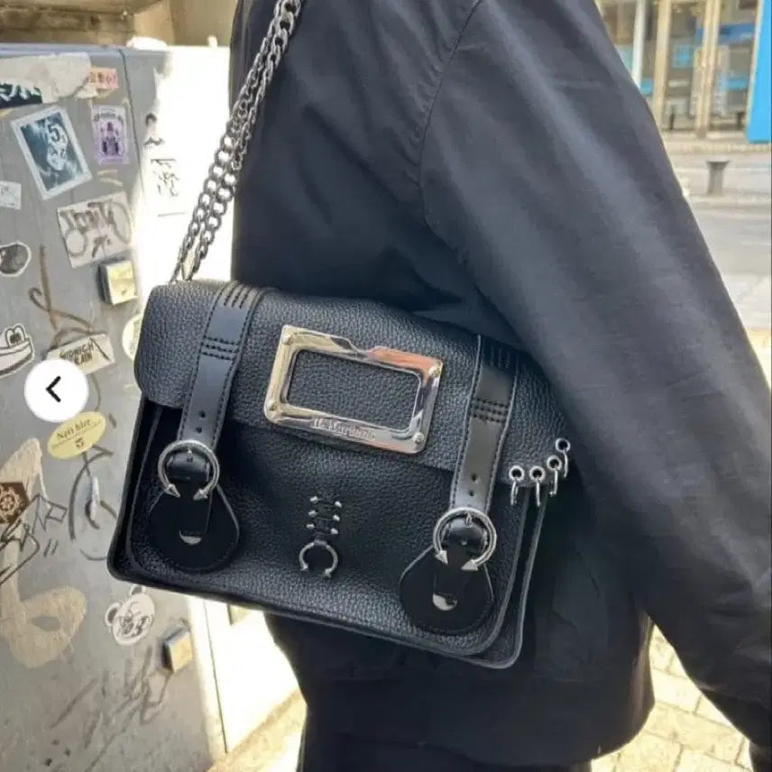 [BUNJANG] Dr. Martens Satchel Bag Black / 닥터마틴 사첼백 블랙