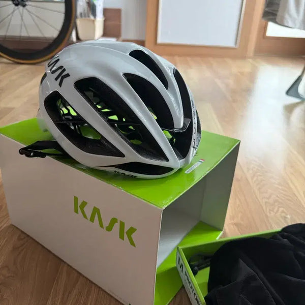[BUNJANG] Kask Protone Helmet / 카스크 프로톤 헬멧