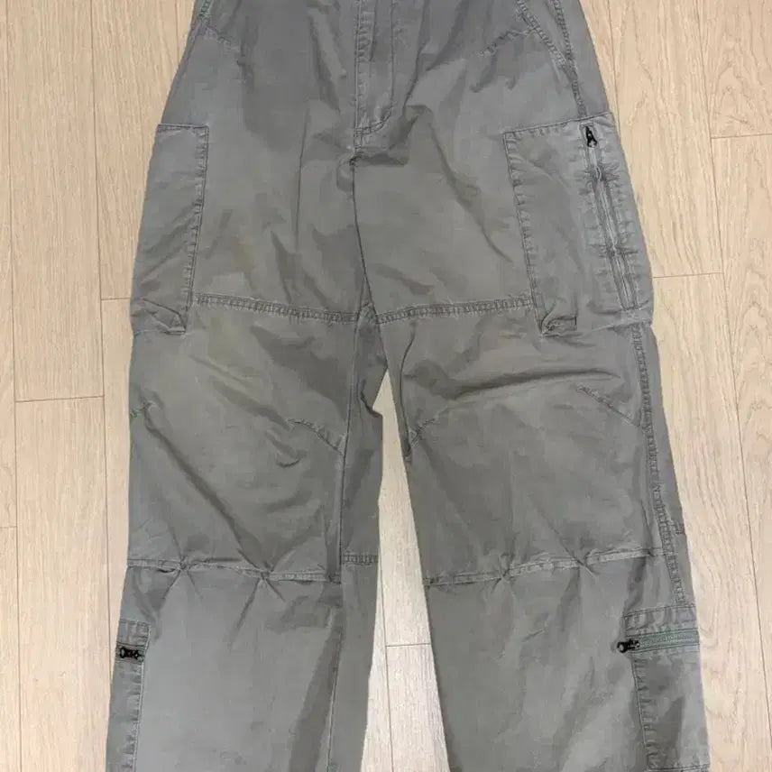 [BUNJANG] HAECHINGROOM Zip Cargo Pants Size 1 / 해칭룸 집카고팬츠 1사이즈