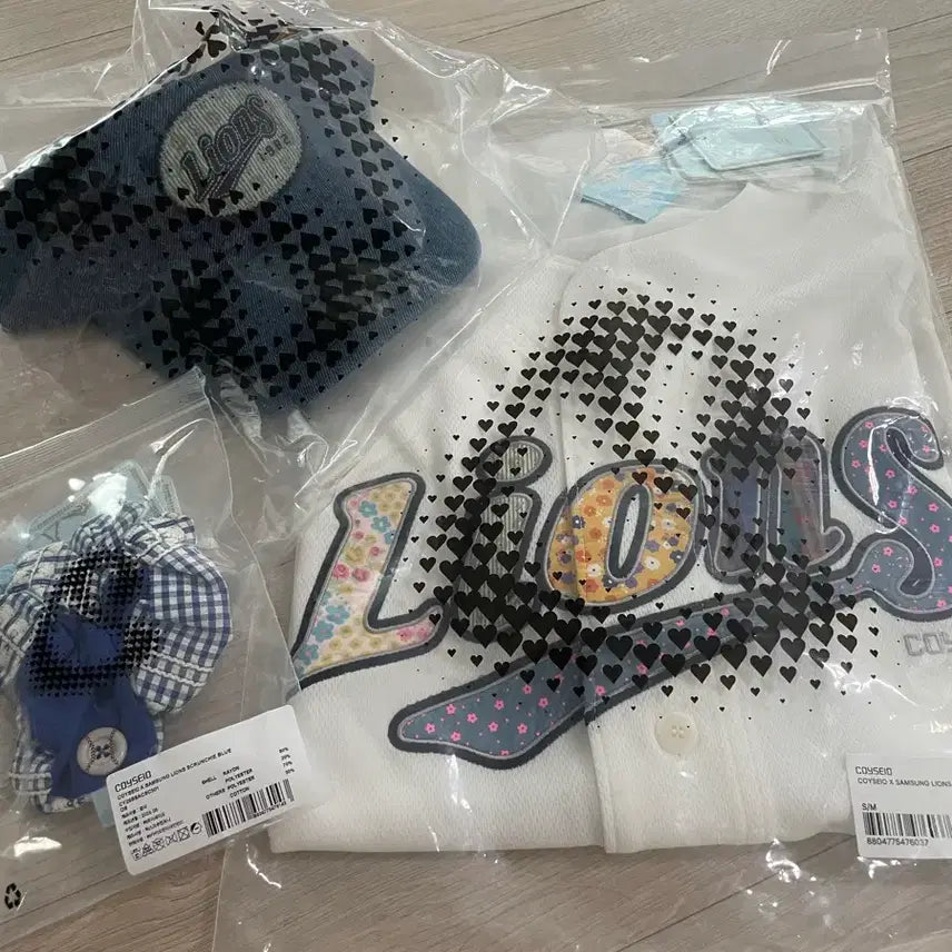 [BUNJANG] Samsung Lions KBO Uniform Set (S/M) with Scrunchie and Ball Cap / 삼성 코이세이오 유니폼s/m + 스크런치 + 볼캡