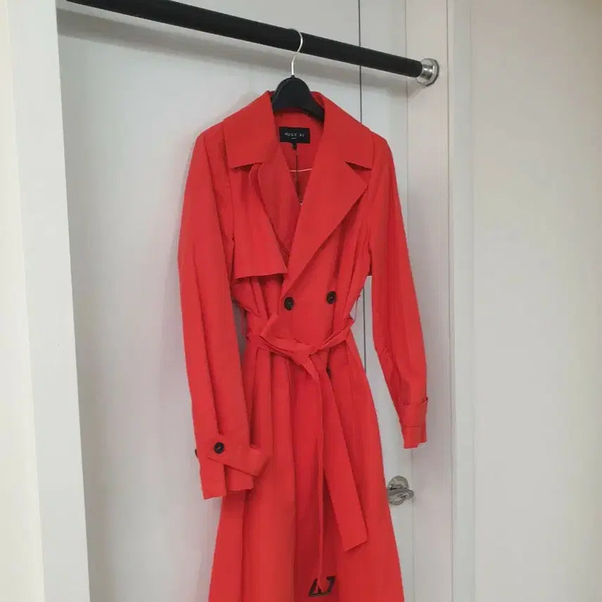 [BUNJANG] Must Be Trench Coat Orange / [머스트 비] 트렌치코트 오렌지색