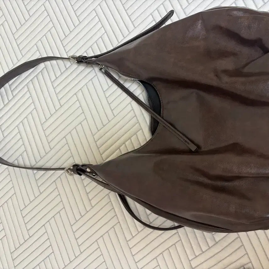 [BUNJANG] Leather Shoulder Bag Brown / 가죽 숄더백 브라운