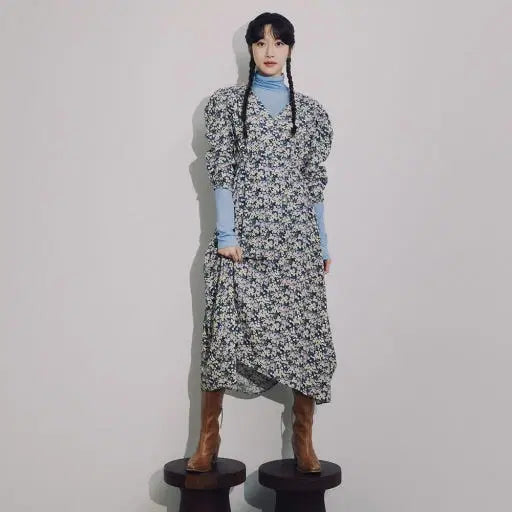 [BUNJANG] ON&ON 2023 V-Neck Printed Dress (Moon Ga-young Edition) / 23 온앤온 문가영 브이넥 프린트 원피스 66