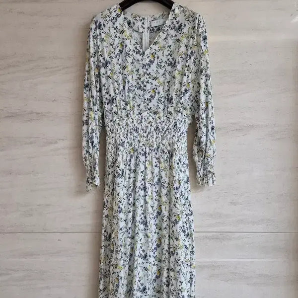 [BUNJANG] IRO Unbalanced Floral Smoking Band Dress Size 38 / 이로 언밸런스 스모킹밴드 플로럴 원피스 66사이즈