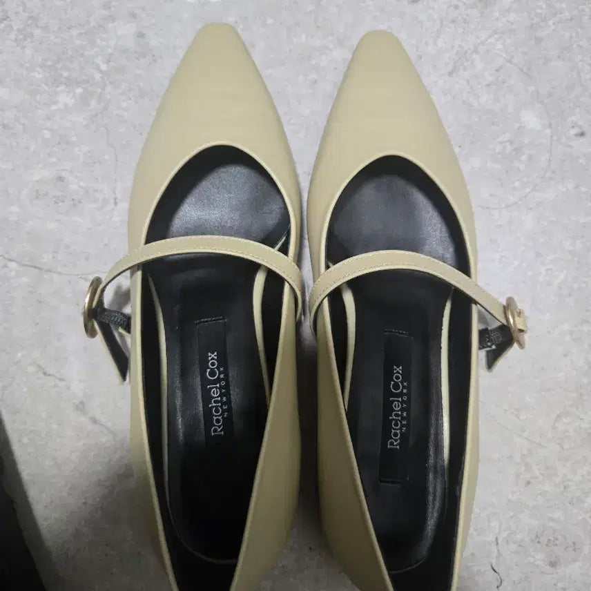 [BUNJANG] Rachel Cox Strap Pumps Beige / 레이첼콕스 스트랩 펌프스
