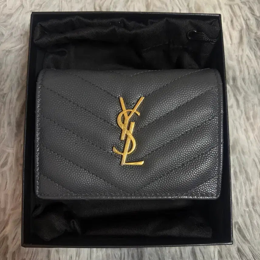 [BUNJANG] Saint Laurent Monogram Matelassé Wallet Black Gold / 생로랑 모노그램 마틀라세 반지갑 블랙 금장