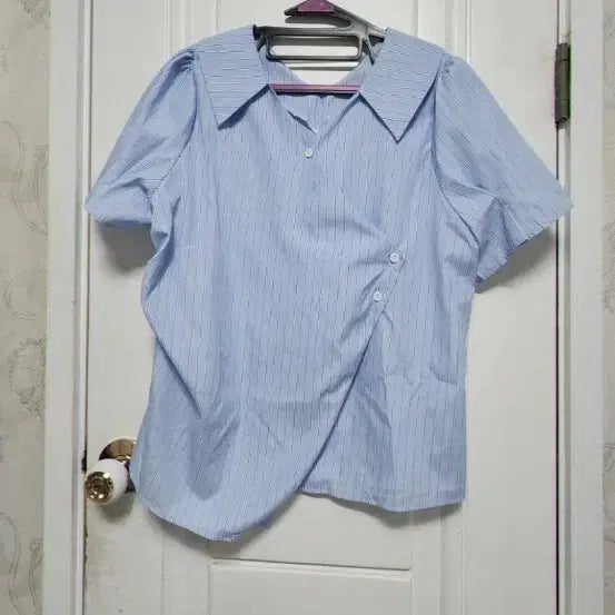 [BUNJANG] Blue Stripe Wrap Style Shirt XL / XL 블루 스트라이프 셔츠 새거