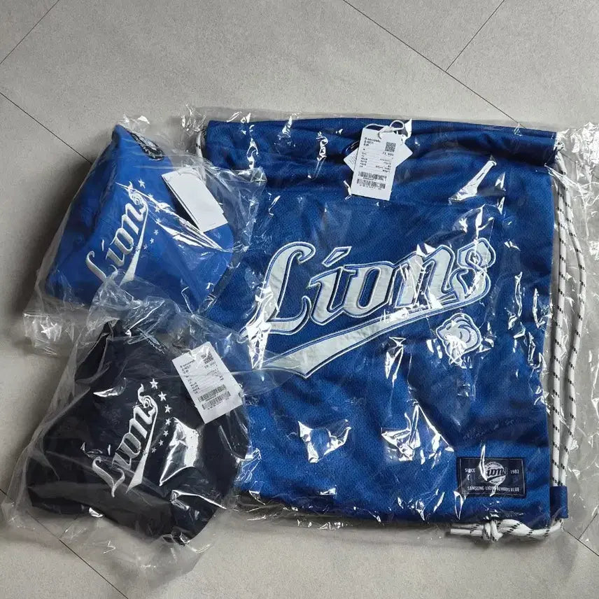 [BUNJANG] Samsung Lions x 8seconds Light Logo Gym Sack Detachable Nylon Sunshade Cap / 삼성 라이온즈 X 에잇세컨즈 라이트 로고 짐색 디테처블 나일론 선쉐이드 캡 블루 네이비