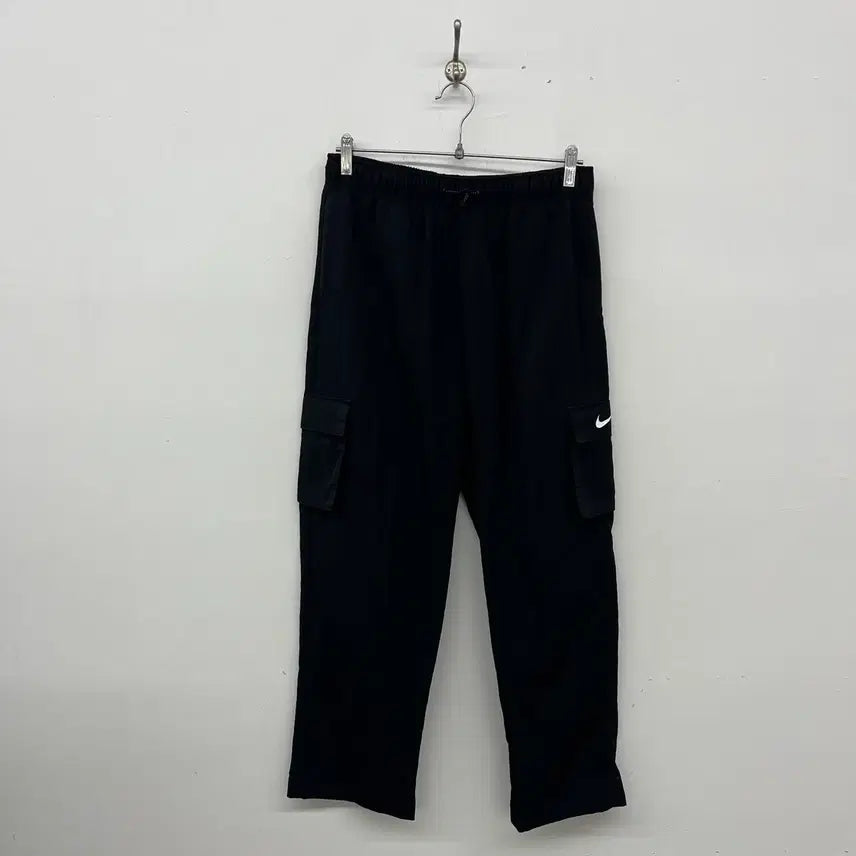 [BUNJANG] Nike Vintage Side Logo Cargo Pants Black 28in / 나이키 빈티지 사이드 로고 카고 바지 블랙 28in