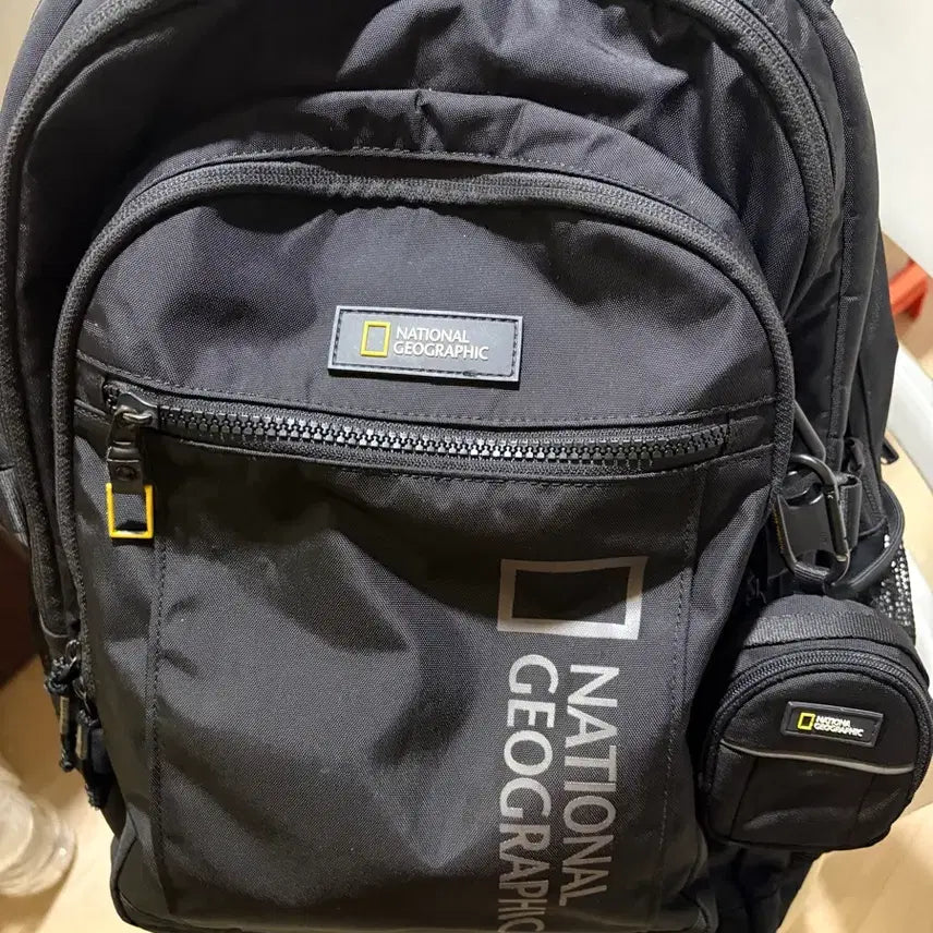 [BUNJANG] National Geographic Black Backpack / 내셔널지오그래픽 백팩 검정