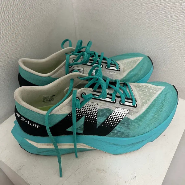 [BUNJANG] New Balance FuelCell SC Elite v4 Running Shoes - D Standard (Size: 255) / 뉴발란스 퓨어셀 SC엘리트 v4 - D 스탠다드(size: 255)