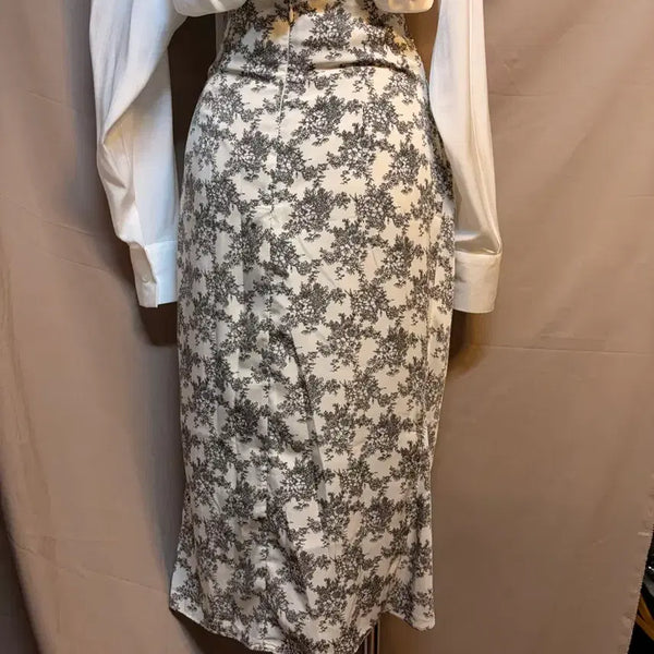 [BUNJANG] Floral Long Dress - White Base, Chiffon, Size S / 하얀색 바탕 꽃무늬 롱원피스 냉걈쉬폰S
