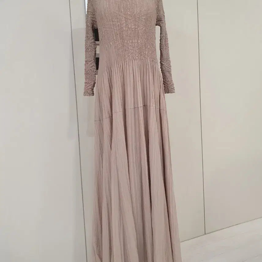 [BUNJANG] Pleated Long Dress Beige / 주름 롱 원피스 베이지