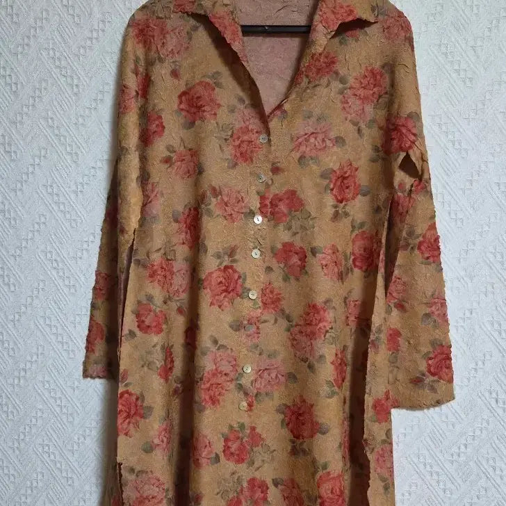 [BUNJANG] Floral Pattern Blouse / 플로럴 패턴 블라우스