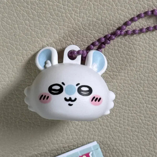 [BUNJANG] Chiikawa Momonga Lip Cap Mascot Figure Gacha Keychain / 치이카와 모몽가 립 캡 마스코트 피규어 가챠 키링
