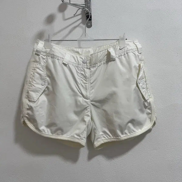 [BUNJANG] Nike Golf Women's White Shorts / 나이키 골프 여성 반바지 2