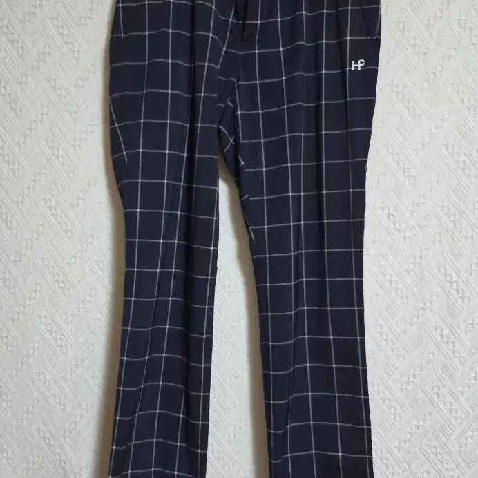 [BUNJANG] HP Embroidered Check Trousers Navy / HP 체크 바지 네이비
