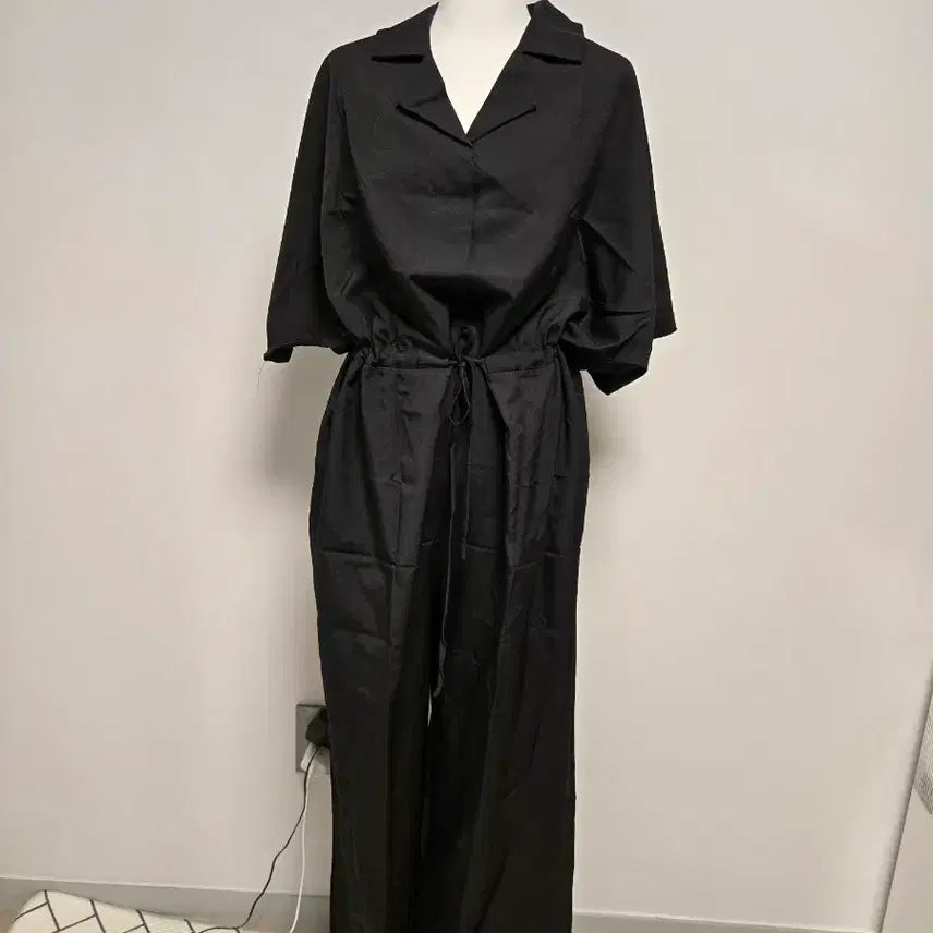 [BUNJANG] Black Wide Jumpsuit (XL) / (XL)새낭품 블랙 와이드 점프슈트
