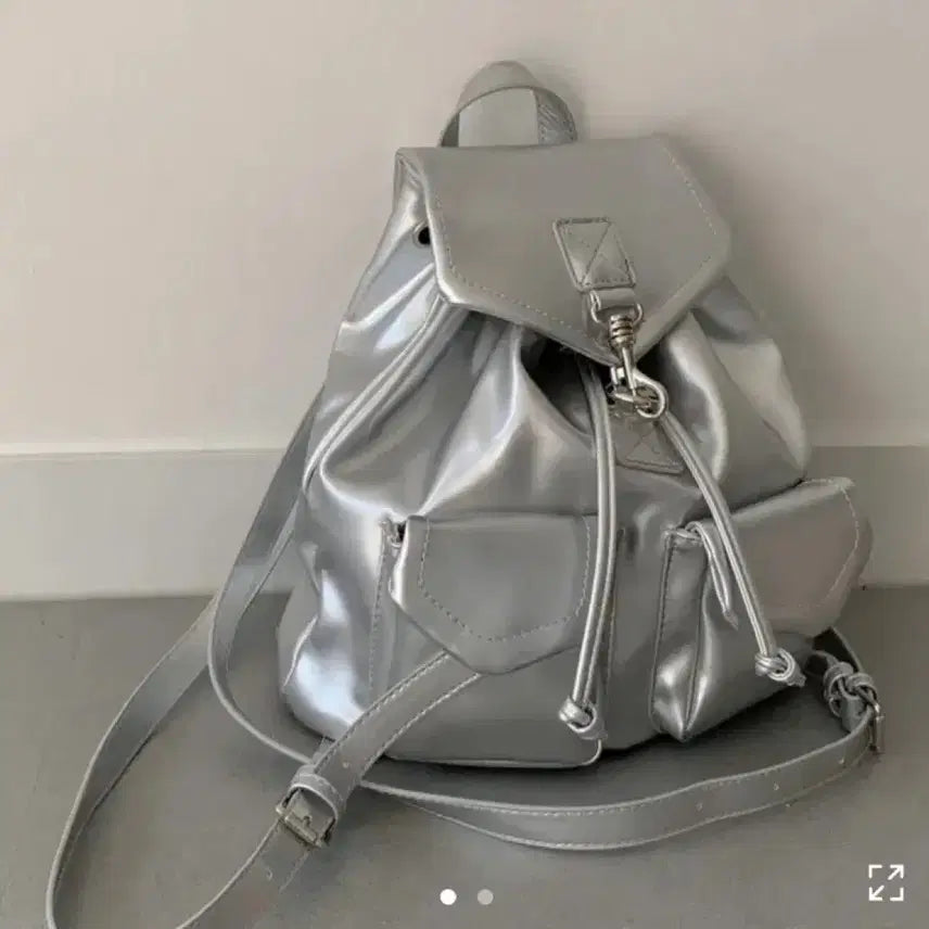 [BUNJANG] Winitom Mini Backpack Silver / 급처)위니덤 미니 백팩 실버 가방 미니백 에이블리 여성가방 빈티지패션